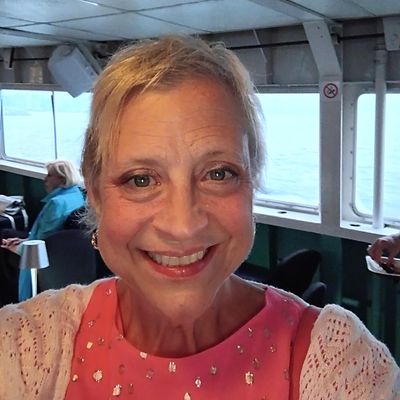 Jessica, 55