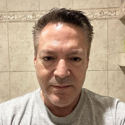 Mariano, 58