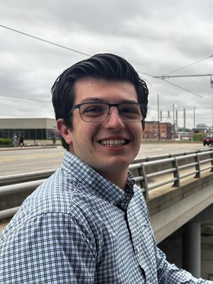 Vinny, 26