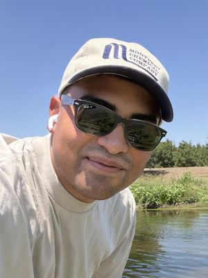 Andrew, 29