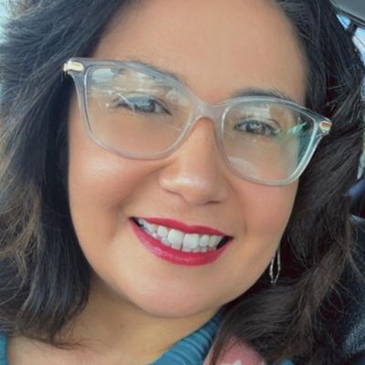 Monica, 42