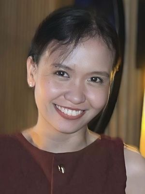 Camille, 24