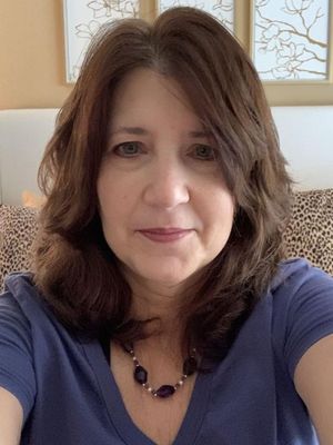 Linda, 56
