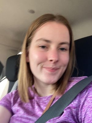 Hailey, 21