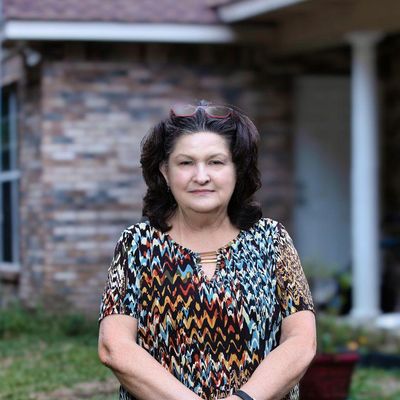 Brenda, 74
