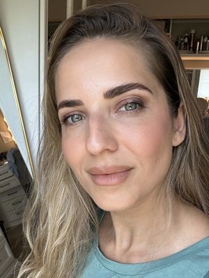 Sharon, 40