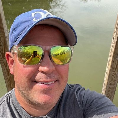 Curt, 46