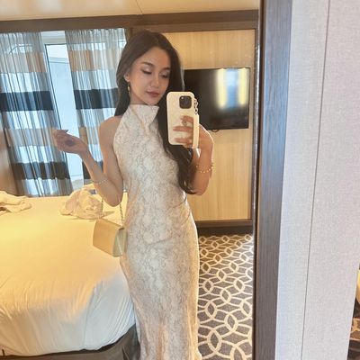 Queenie, 32
