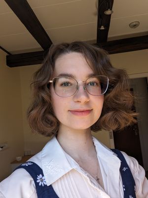 Hanna, 22