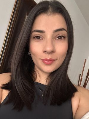 Naty, 35