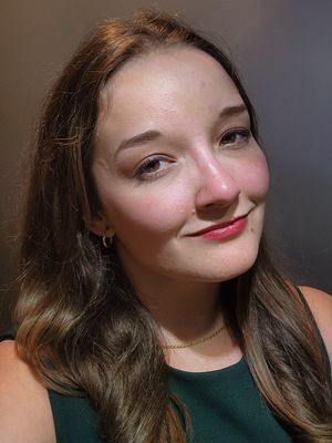 Ann, 25