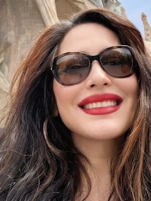 Patricia, 52