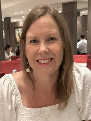 Christy, 44