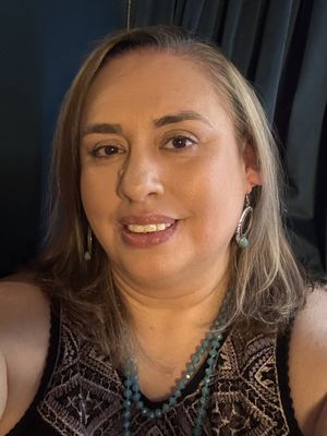 Teresa, 43