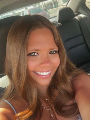 Catie, 27
