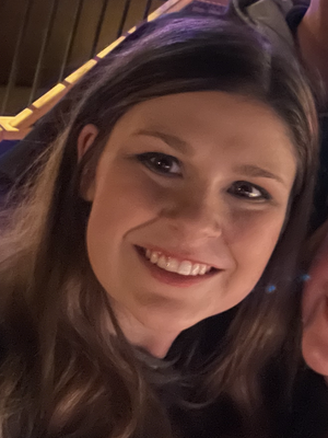 Kaitlyn, 22