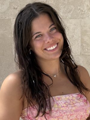 Alyssa, 23