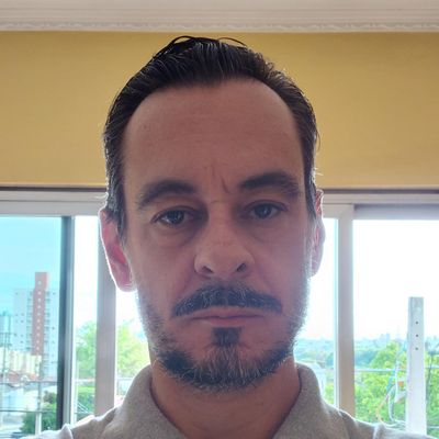 Rafael, 44