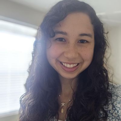 Emilie, 29