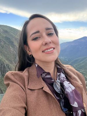 Victoria, 32