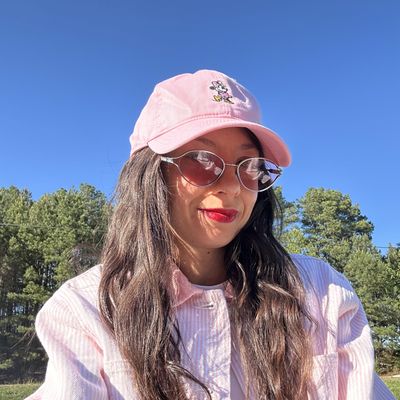 Ashley, 31