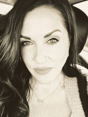 Ella, 46