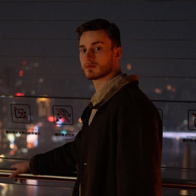 Valentin, 29
