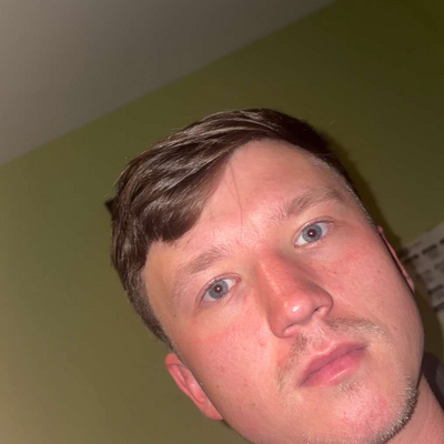 Dennis, 25