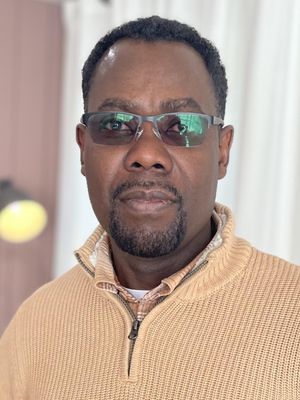 Jay, 41