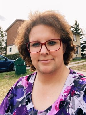 Coralee, 41