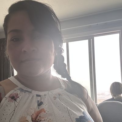 Sarah, 42