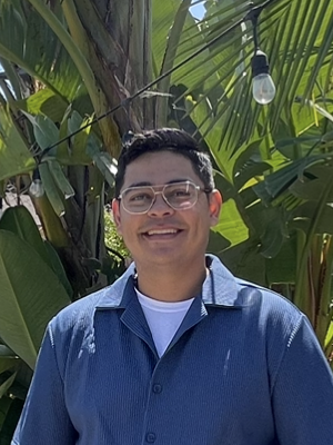 Gabriel, 28