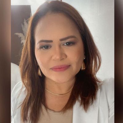 Joice Feitosa, 42