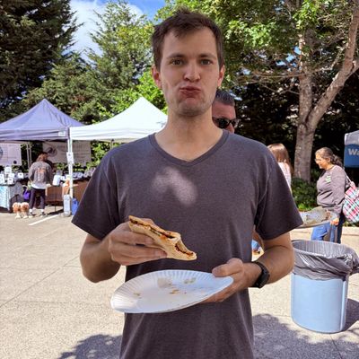 Greg, 31
