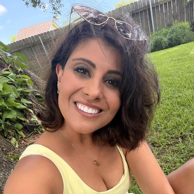 Catherine, 43