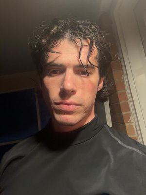 Zachary, 24