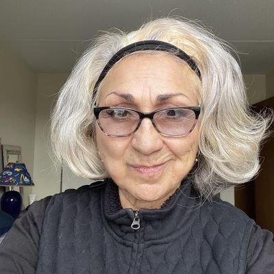 Julia, 69