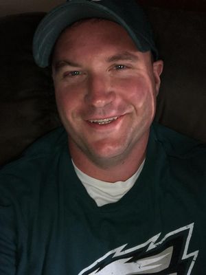 Josh, 39