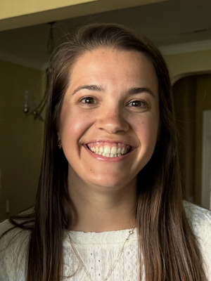Maggie, 29