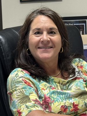 Wendy, 57