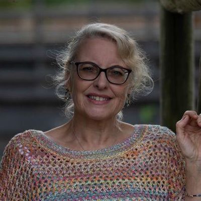 Mica, 60