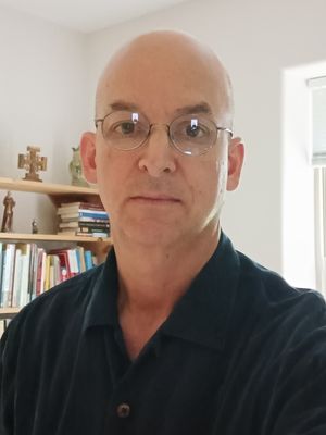 Gus, 62