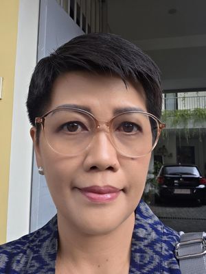 Yani, 50