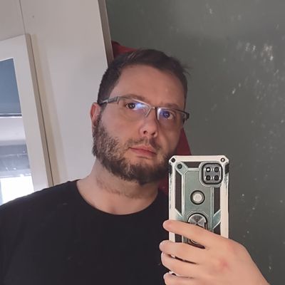 Derek, 42