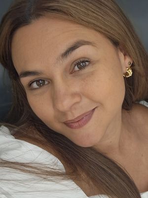 Diana, 40