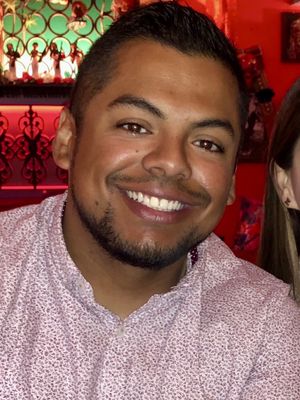 Mateo, 30