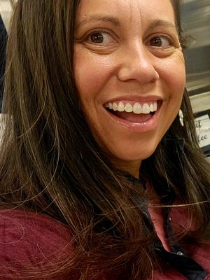Amanda, 38