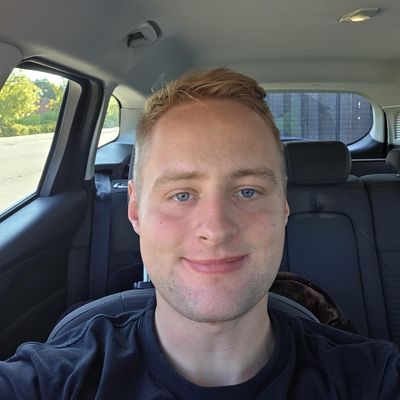 Viktor, 21