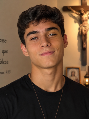 Renato Prado, 20