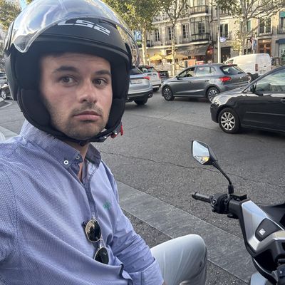 Jorge, 31